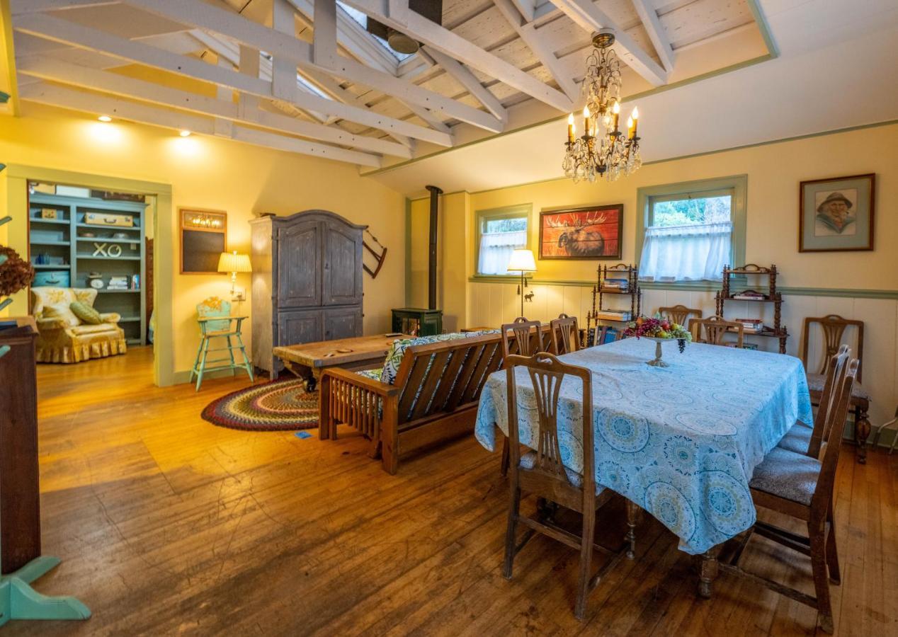 Clementine'S Guest House & Vacation Rentals Astoria Eksteriør billede