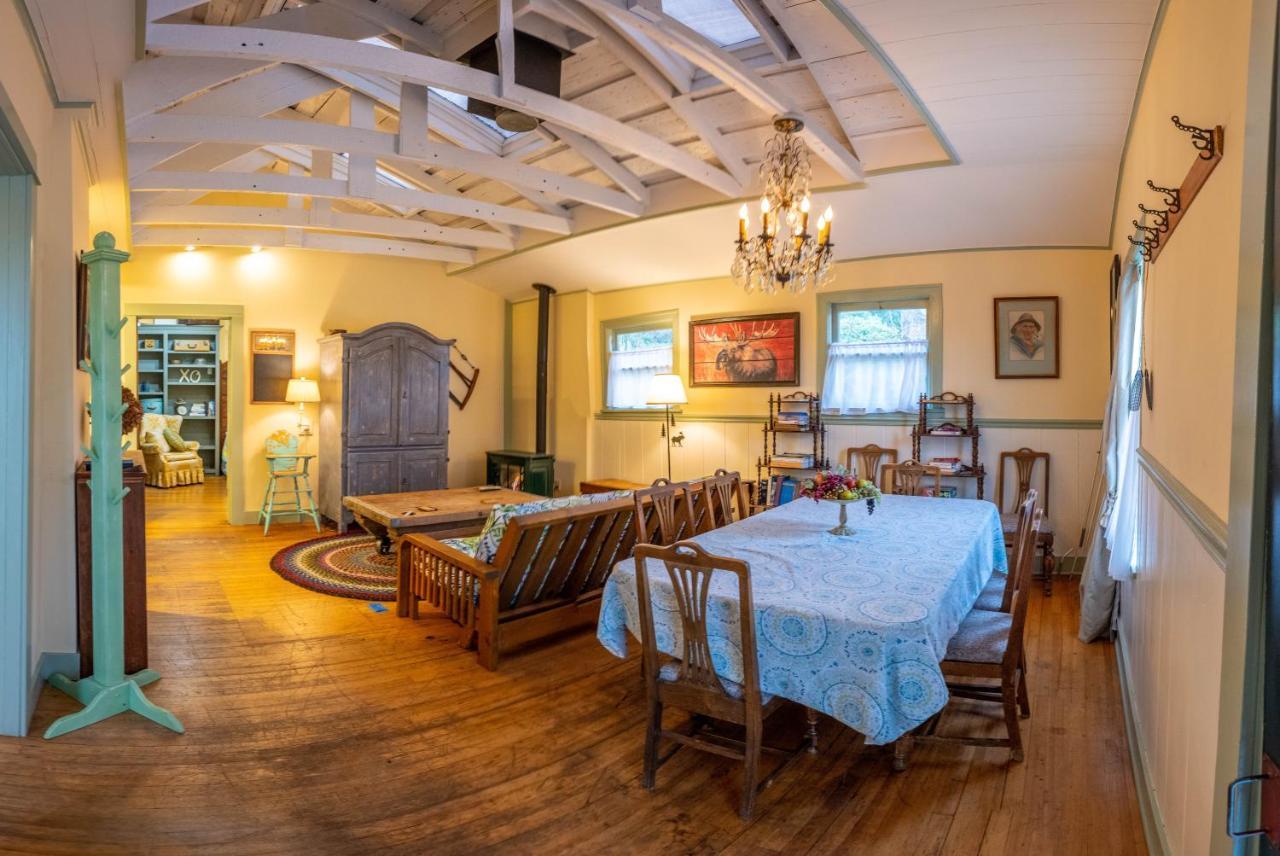 Clementine'S Guest House & Vacation Rentals Astoria Eksteriør billede