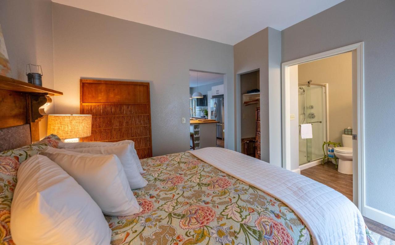 Clementine'S Guest House & Vacation Rentals Astoria Eksteriør billede