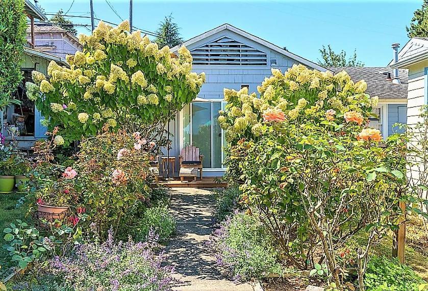 Clementine'S Guest House & Vacation Rentals Astoria Eksteriør billede