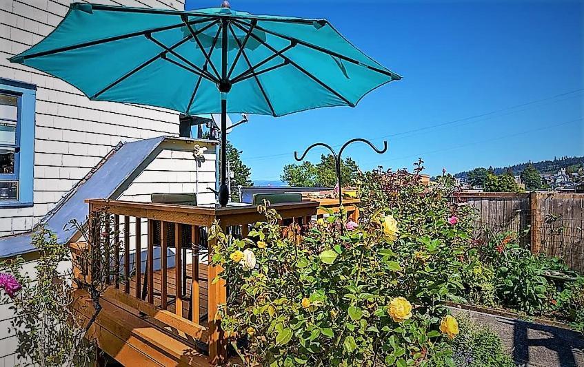 Clementine'S Guest House & Vacation Rentals Astoria Eksteriør billede